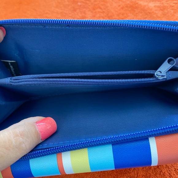 My Big Fat Wallet with RFID blocking technology. Mudi brand - Picture 4 of 6